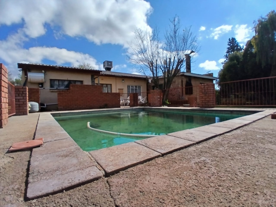 4 Bedroom Property for Sale in Kuruman Northern Cape